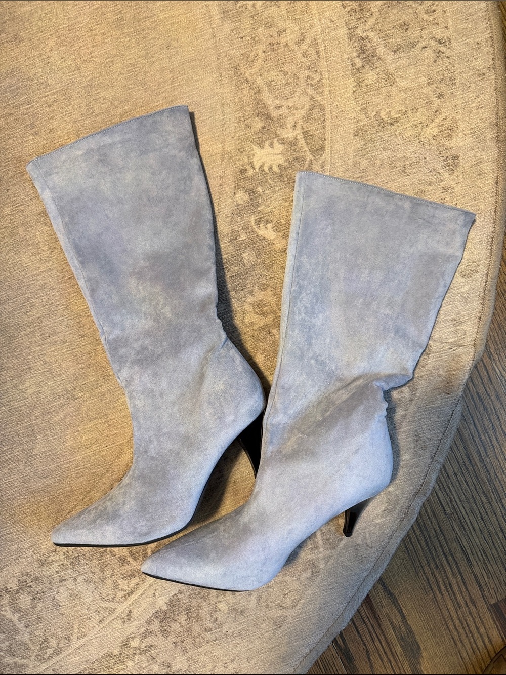 Source Unknown Powder Blue Suede Pointed-Toe Mid-Calf Heeled Boots